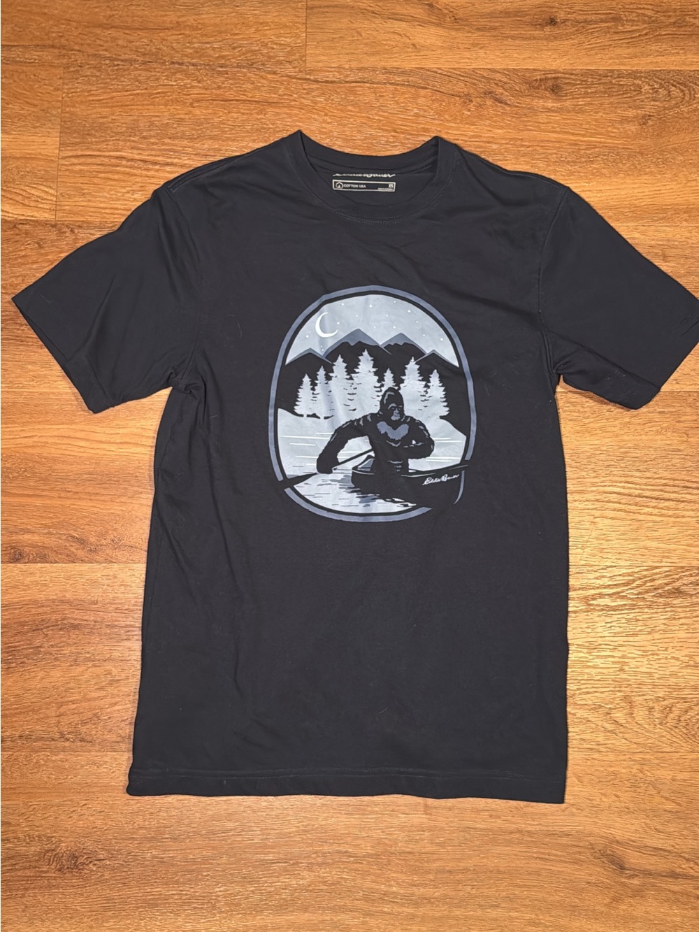 Men's navy Graphic Tee with Sasquatch